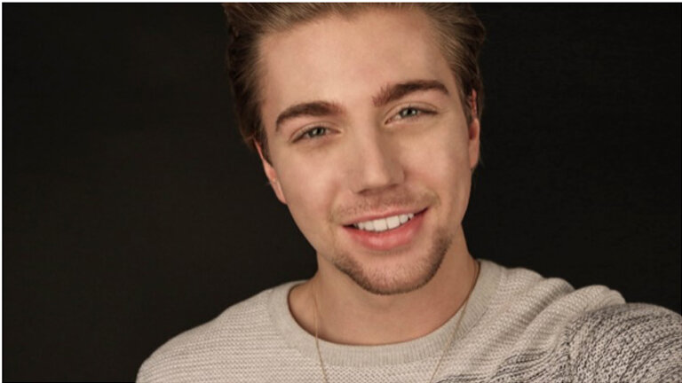 Lennart Marlon berichtet über seine Erfahrungen mit SmileDesign by Discover White!